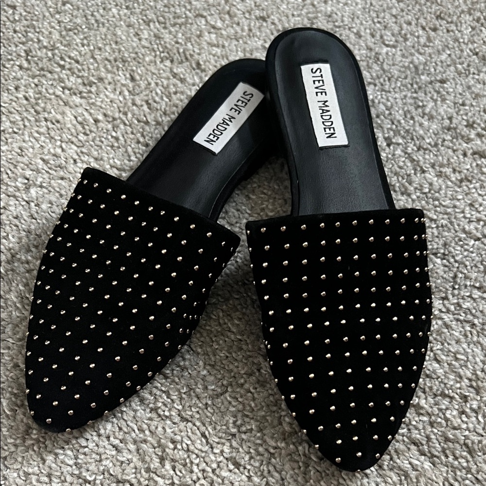 Steve Madden Black Studded Pointed Mule Flats